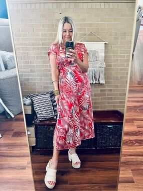 Cupshe Red and White Tropical-Leaf Maxi Dress